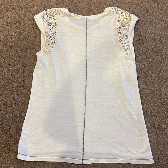 Pam & Gela Women’s Ivory Lace long Tank top - Size M - Picture 7 of 7